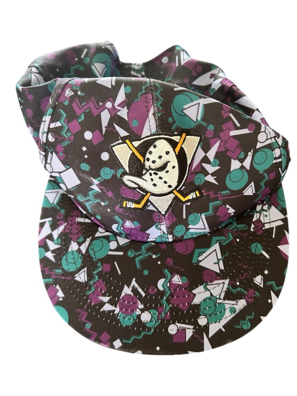 Anaheim ducks 90’s retro snack back baseball
Hat purple teal Black